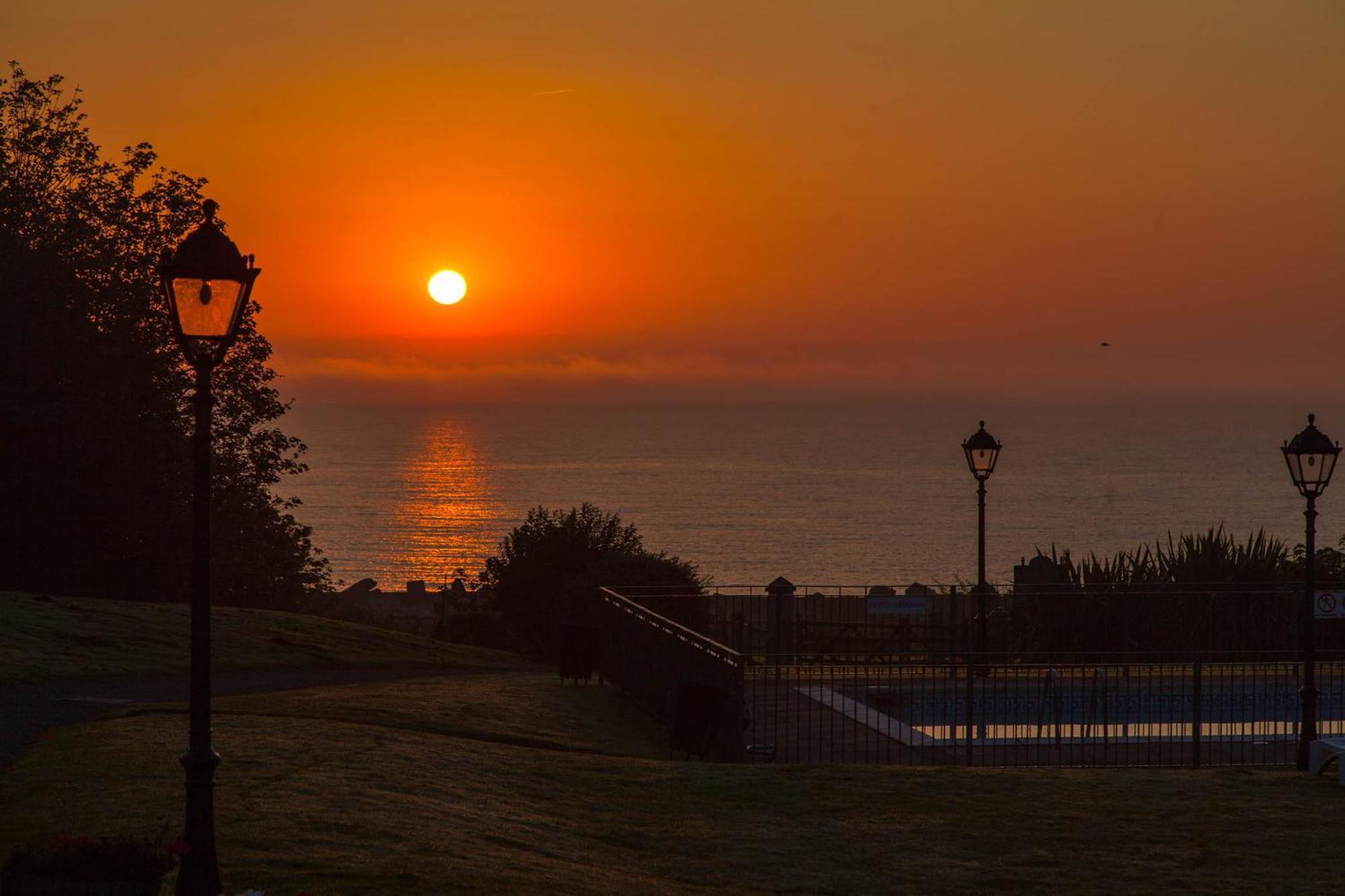 Langstone Cliff Hotel Dawlish Dış mekan fotoğraf